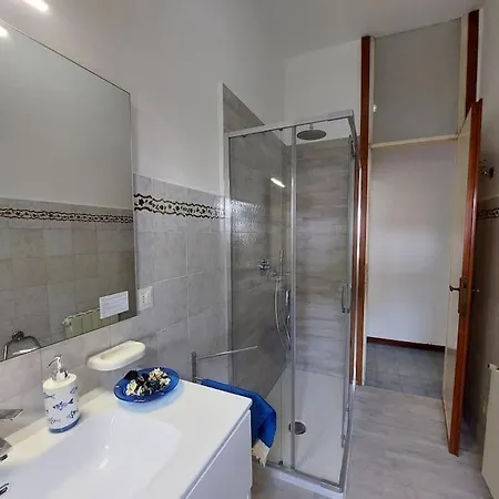 Casa Giuliana Tra Pineta E Mare Lägenhet Viareggio